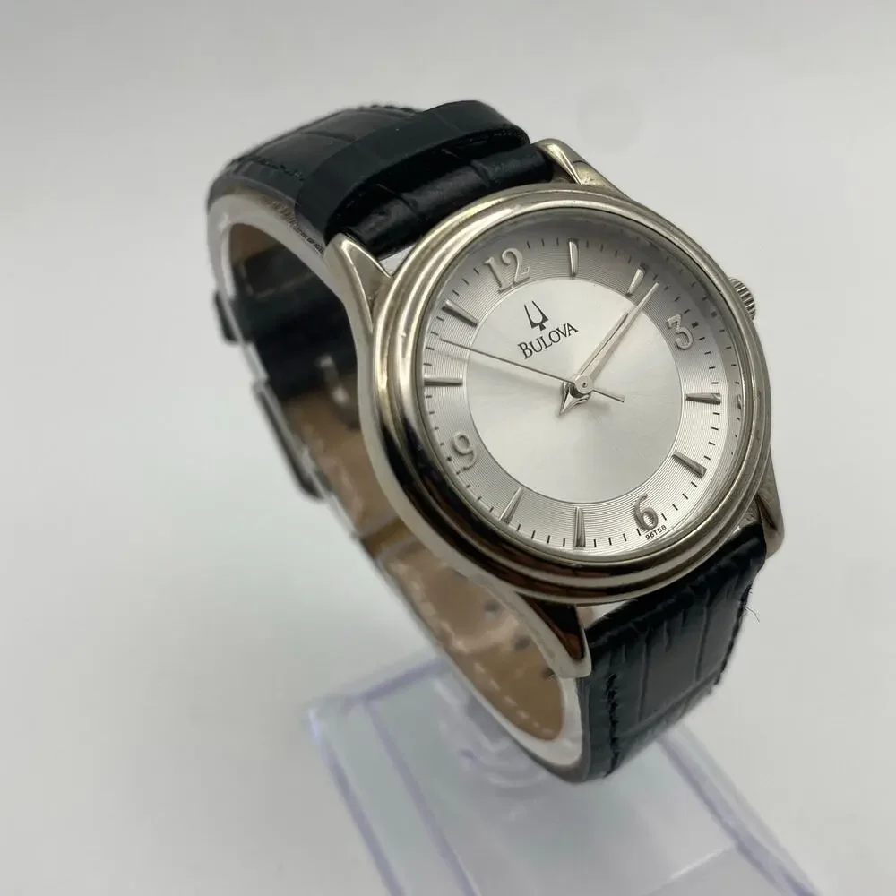 Elegant Bulova Silver Tone Watch with Black Leather Band Working New Battery - Picture 2 of 9